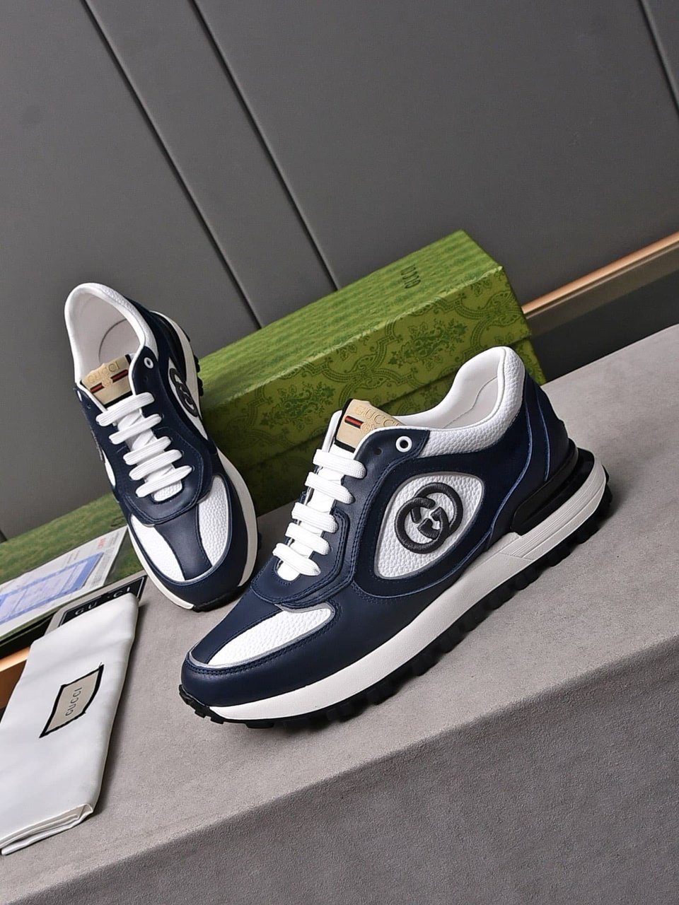 Gucci Double G Men’S Run Sneaker Blue view 8