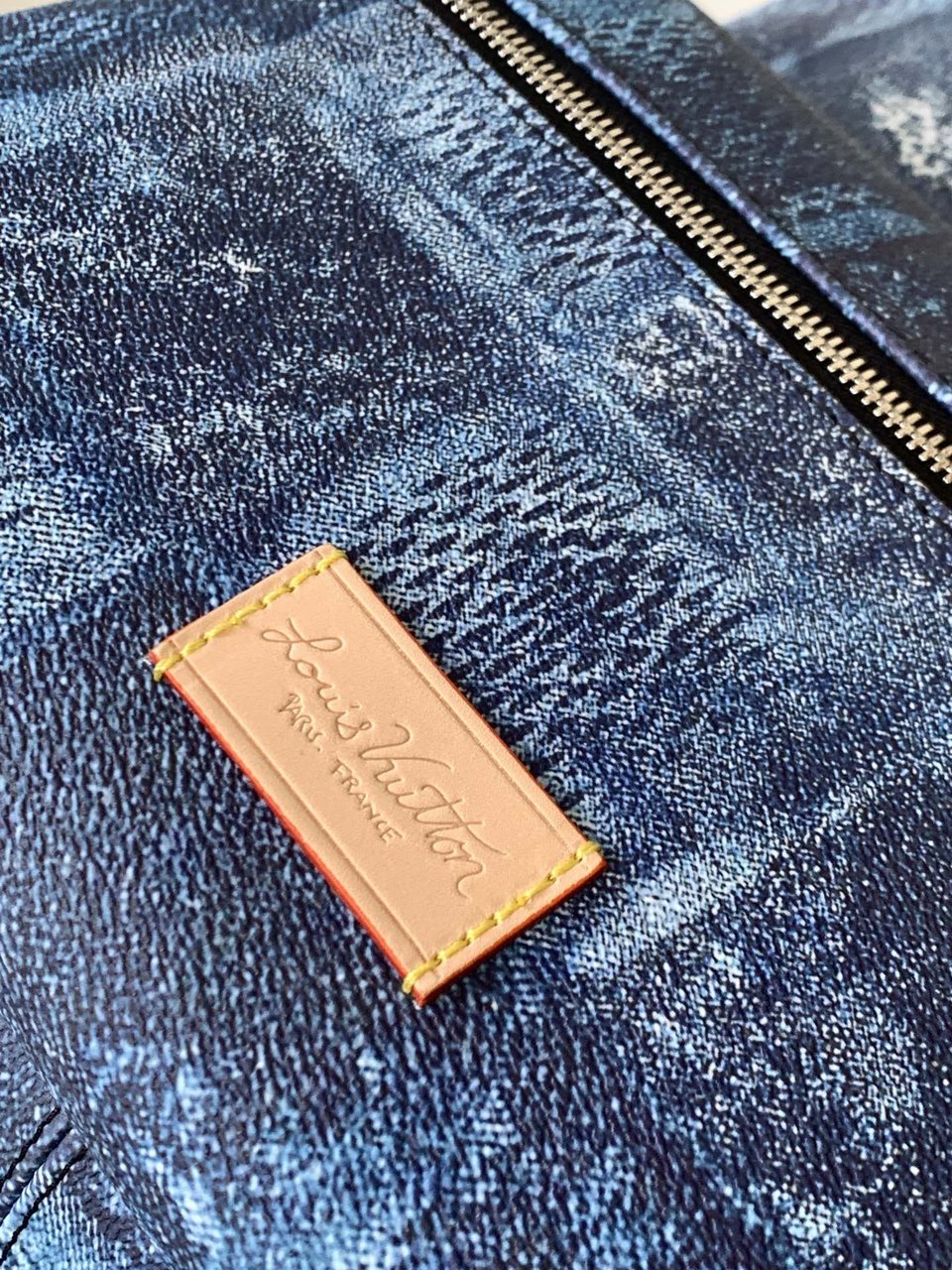 Louis Vuitton Discovery Backpack Pm Damier Blue 15.7In/40Cm view 9