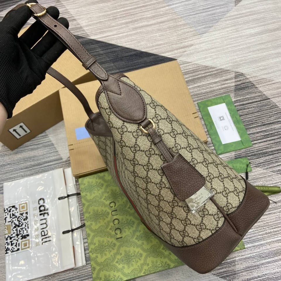 Gucci Ophidia GG Medium Shoulder Bag view 9