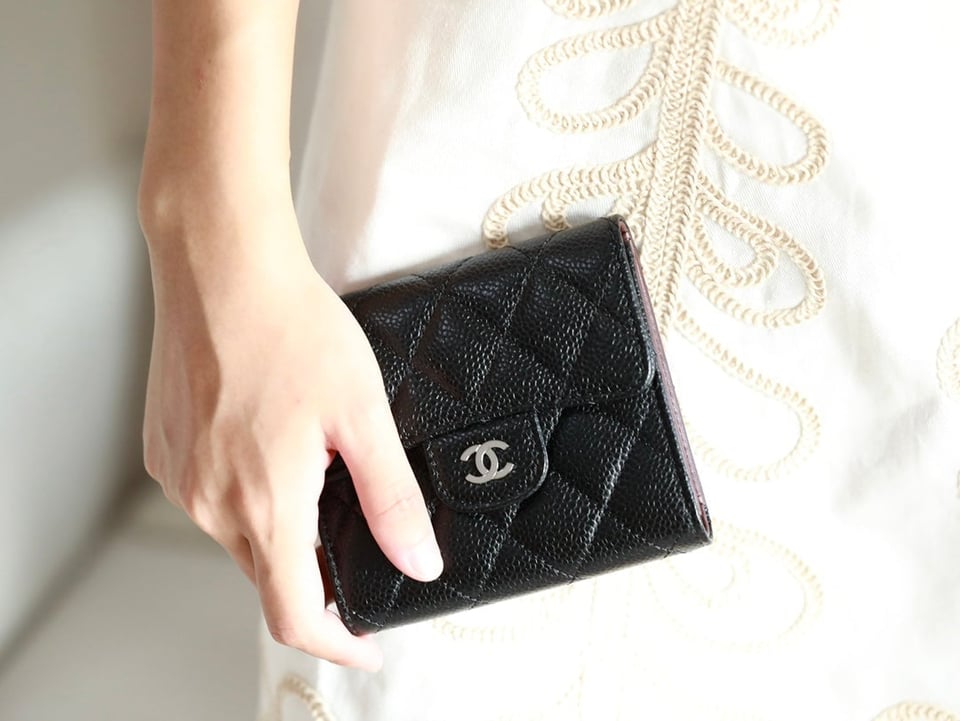 Chanel Flap Card Holder 11.5 Black Grained Calfskin Silver Icon view 10