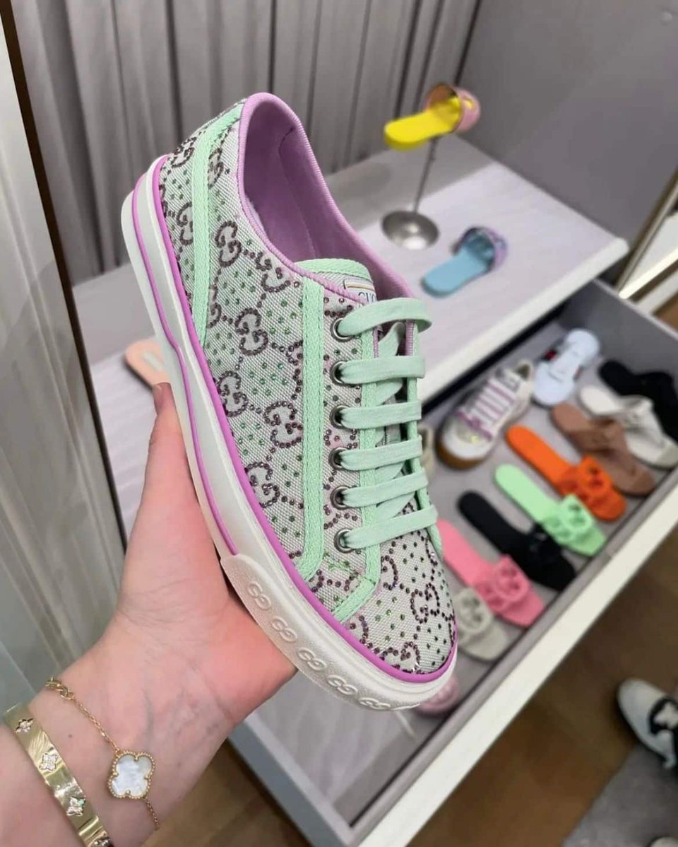 Gucci Tennis 1977 Sneaker Green And Lilac 782359 Fabzz 8641 view 4