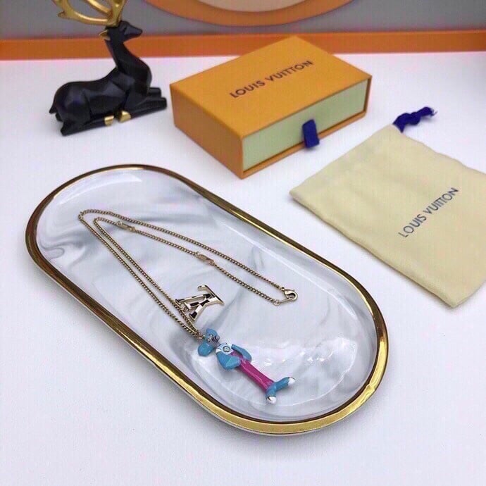 Louis Vuitton Gold Necklace view 2