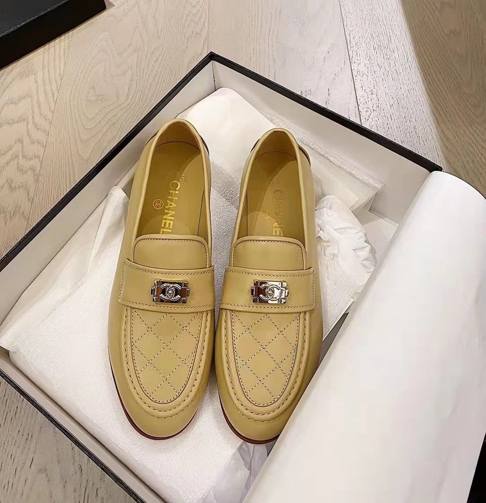 Chanel 20B Quilted Boy Lego Metal Logo Gold Mule Slip On Flat Loafers Beige view 3