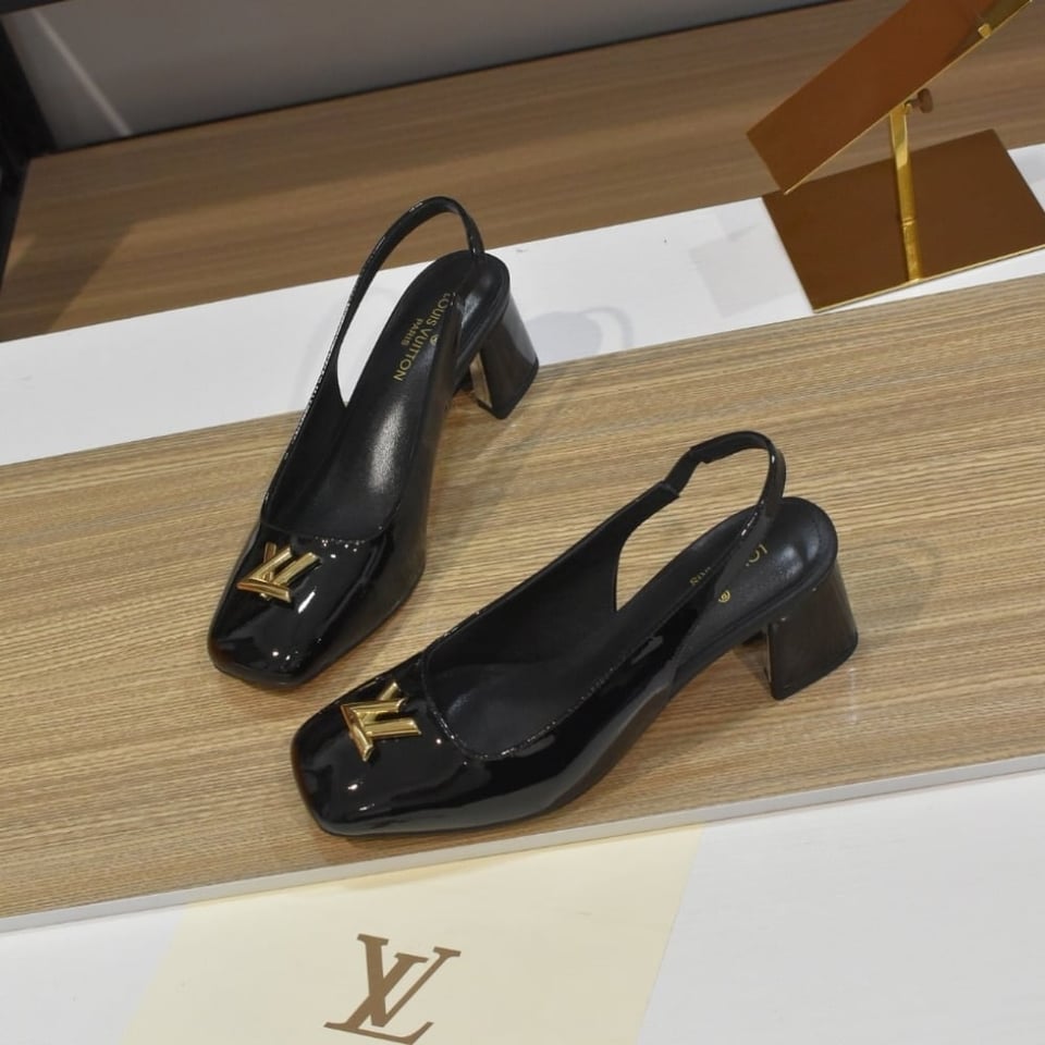 Louis Vuitton Swing Slingback High Heels Black 1Aguc8 view 6