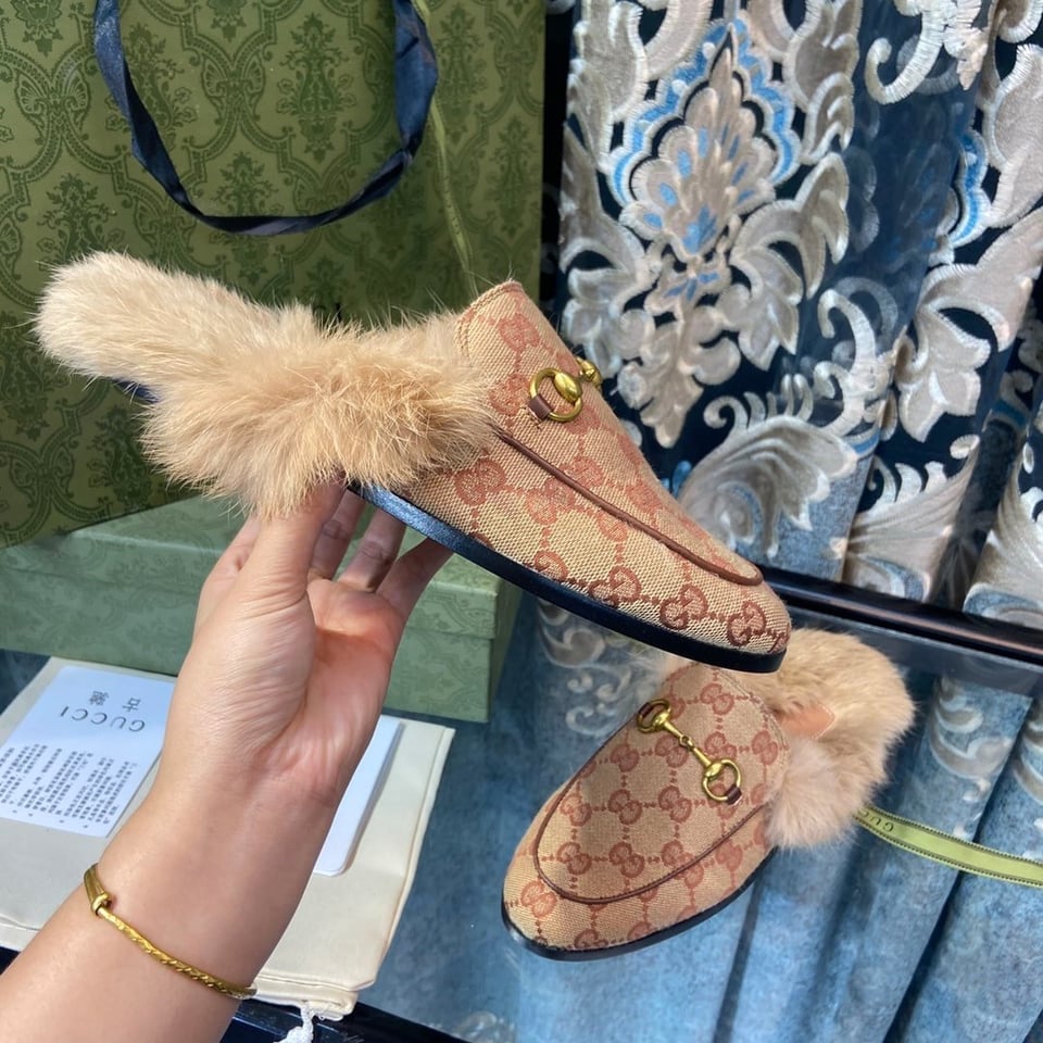Gucci Princetown Lamb Fur Slippers Rust Natural view 6