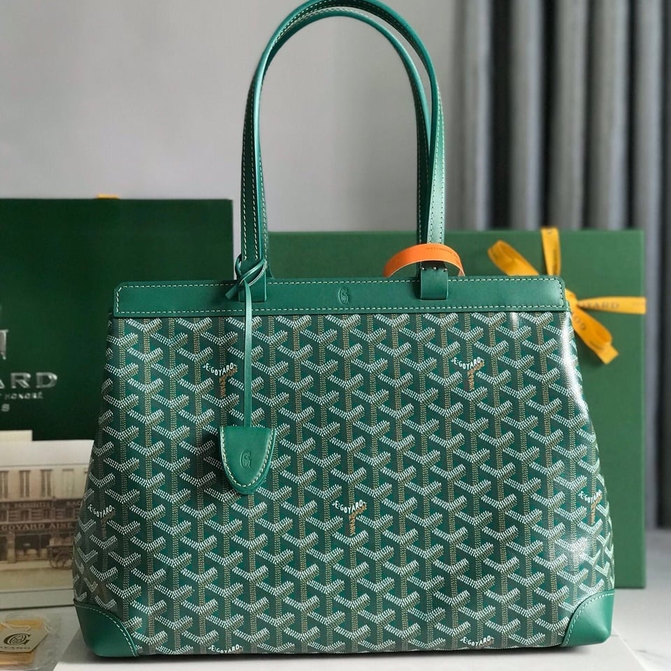 Goyard Bellechasse Biaude Pm Bag 36cm Green Goyardine Canvas And Calfskin Trim view 11
