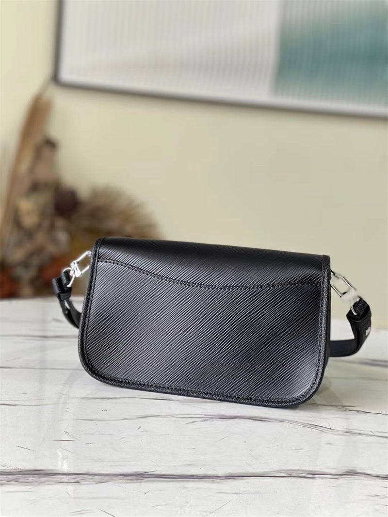 Louis Vuitton Buci 24Cm Black view 7