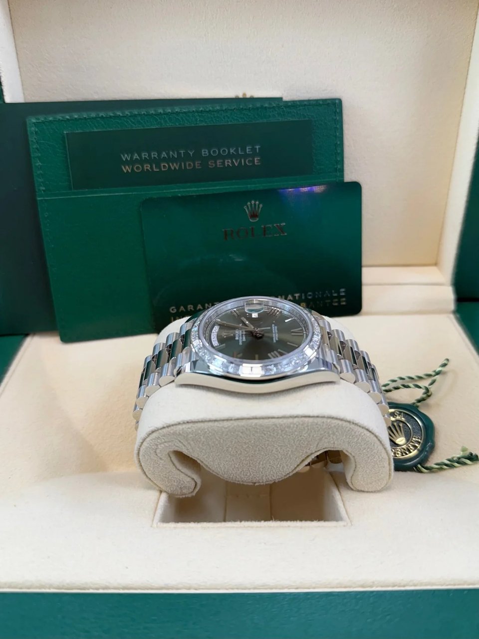 [Superclone] Rolex Day-Date 40mm Olive Green Dial President 228396TBR view 8