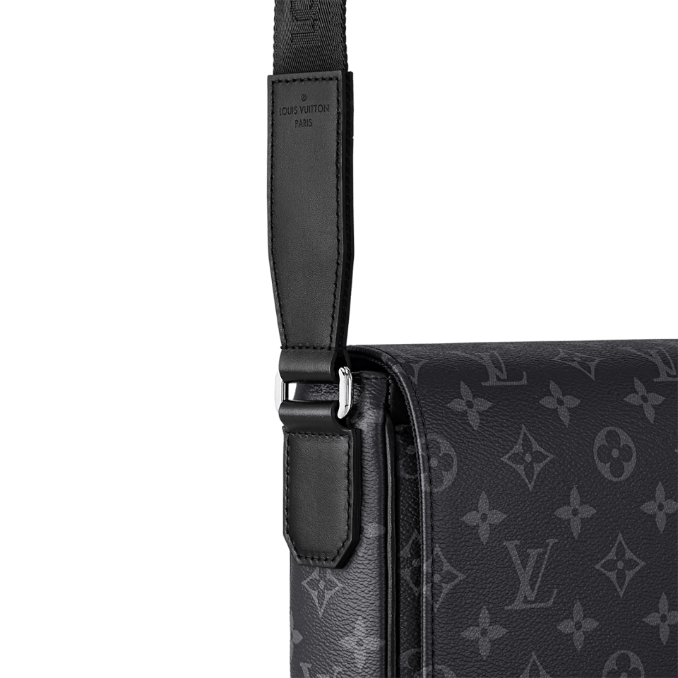 Louis Vuitton District Pm Bag Monogram Black 26Cm M46255 For Men view 9