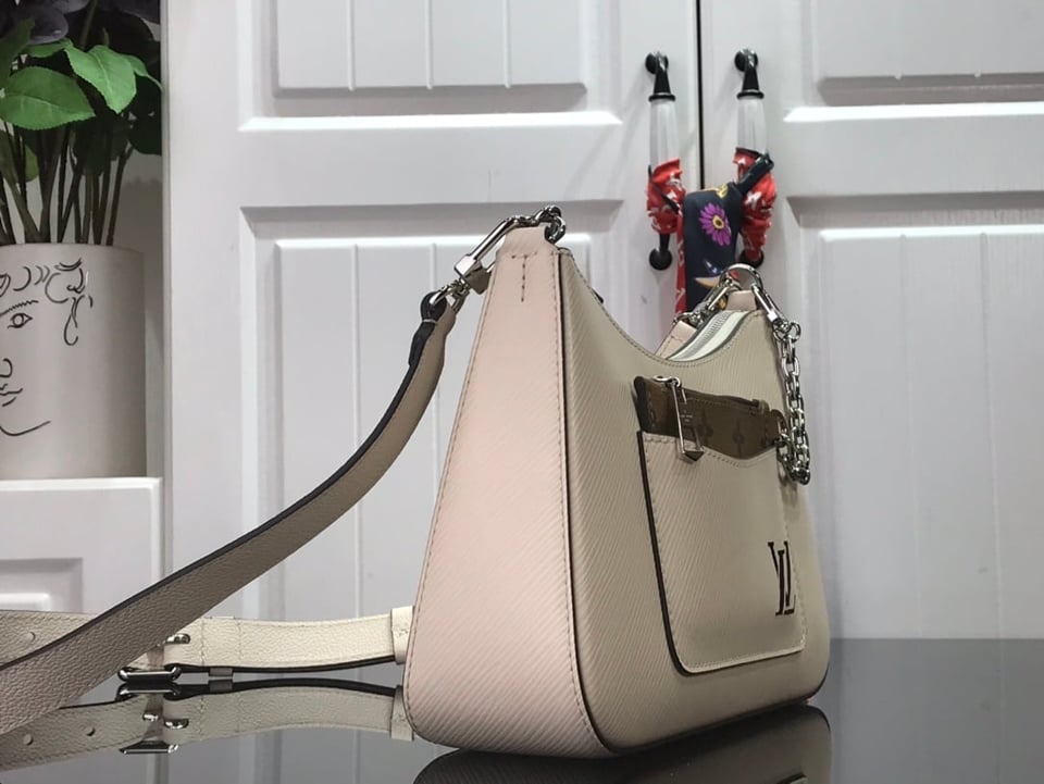 Louis Vuitton Marelle 25Cm Quartz White M80688 view 5