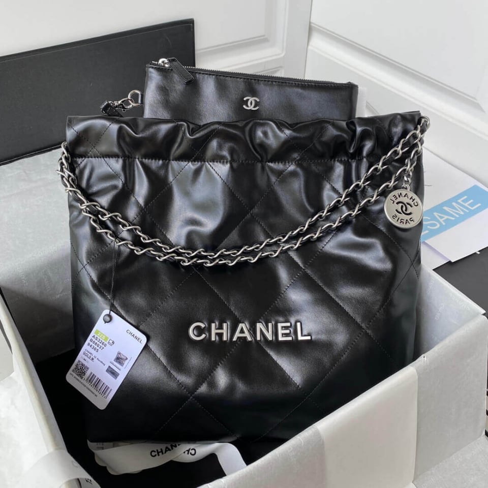 Chanel 22 Small Handbag Shiny Calfskin Black Silver view 2