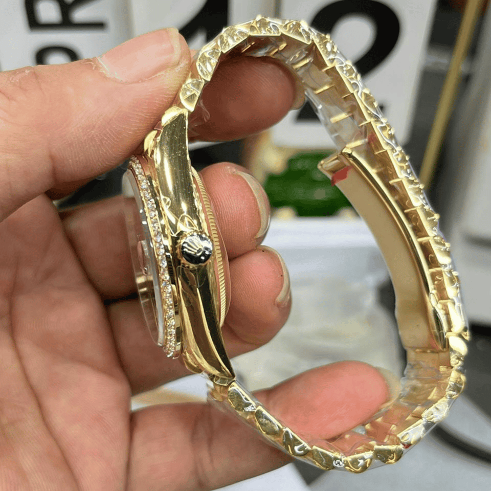 [SUPER CLONE] Rolex Yellow Gold Day-Date Diamond Bezel Onyx Green Dial President Bracelet 36mm view 8