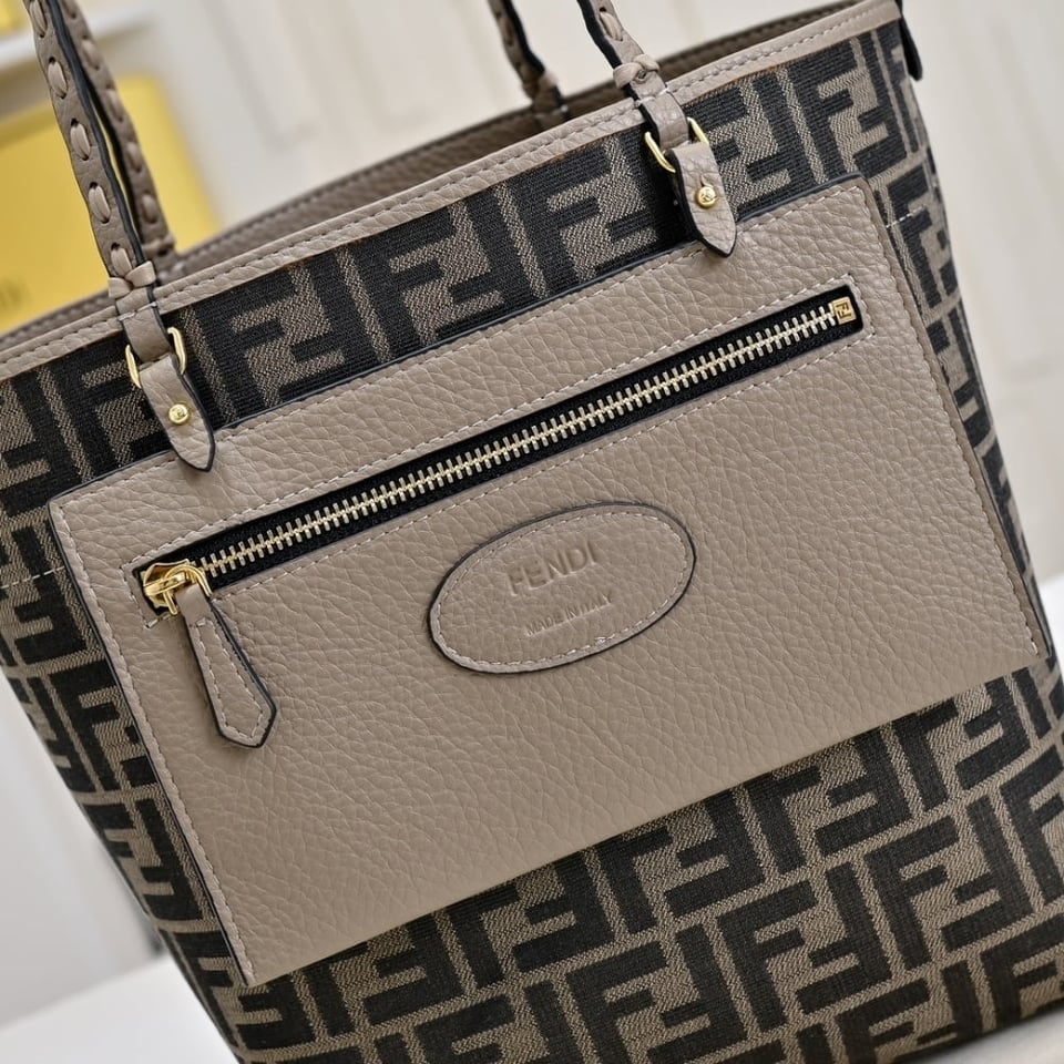 Fendi Medium Roll Gray 36Cm view 6