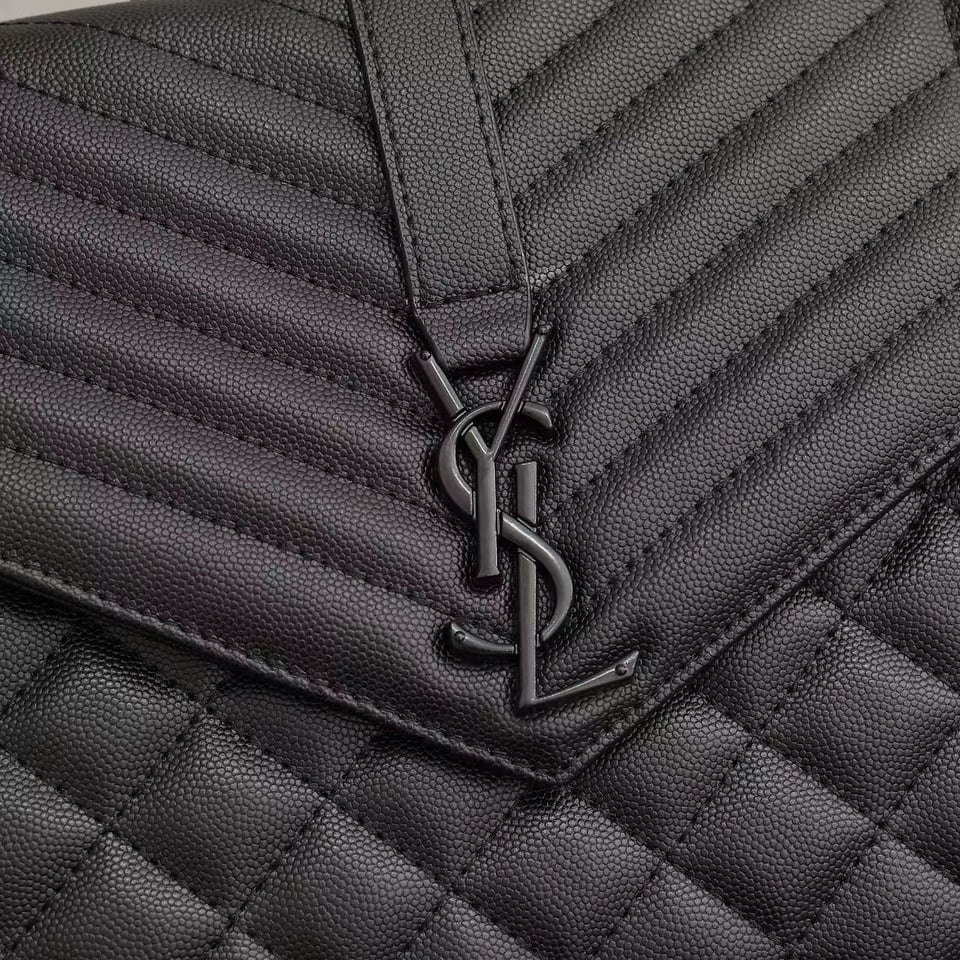 Saint Laurent Envelope Large Bag In Mix Matelasse Grain De Poudre Embossed Leather Black 31Cm view 6