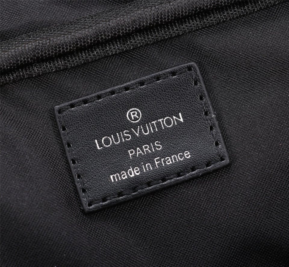 Louis Vuitton Porte Documents Voyage Pm Briefcase Black 40Cm M46457 view 4