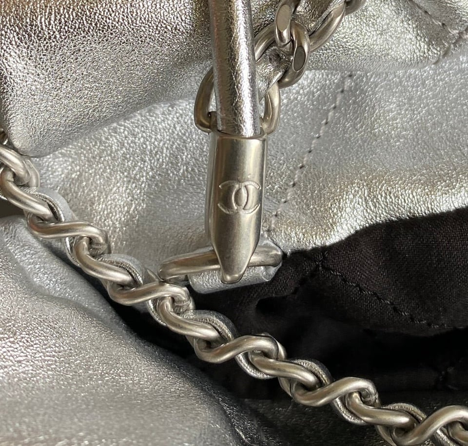 Chanel Hobo Mini 20Cm Silver Lambskin view 4