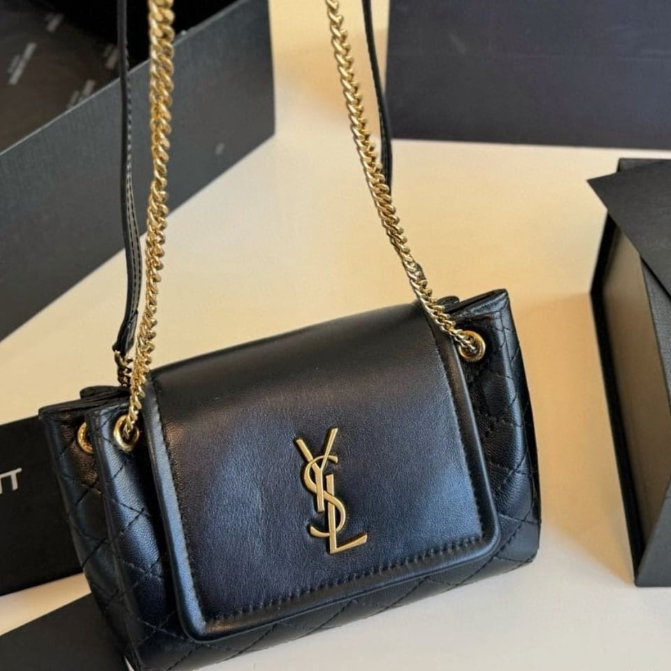 Saint Laurent Mini Nolita In Black 18Cm view 3
