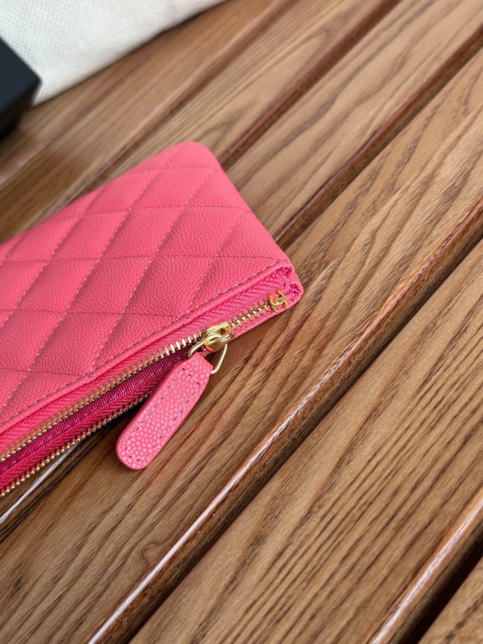 Chanel Zipped Wallet 20Cm Dark Pink Quilted Caviar Gold Hardware view 3
