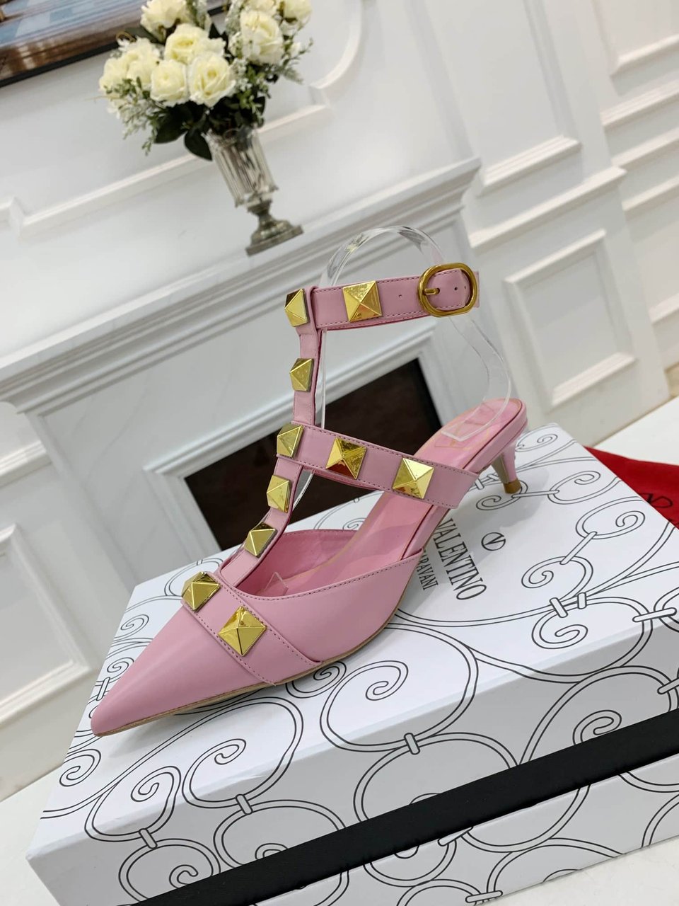 Valentino Garavani Roman Stud Kitten Heel Pumps Pink view 6