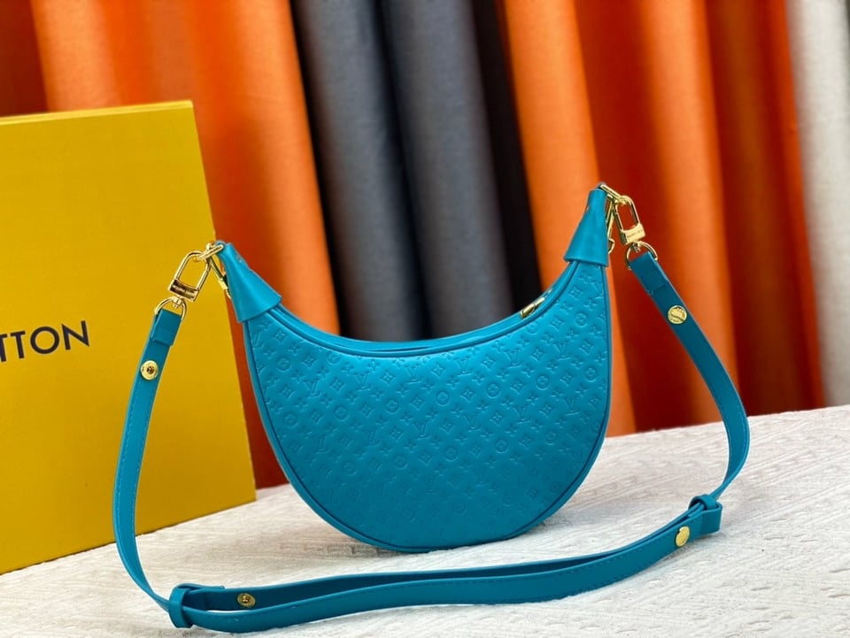 Louis Vuitton Loop Baguette Bag Blue 23Cm M22593 view 7