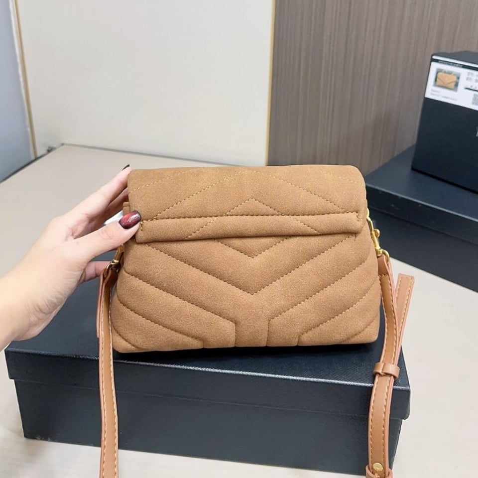 Saint Laurent Loulou Small Shoulder Bag In Suede 22Cm view 5