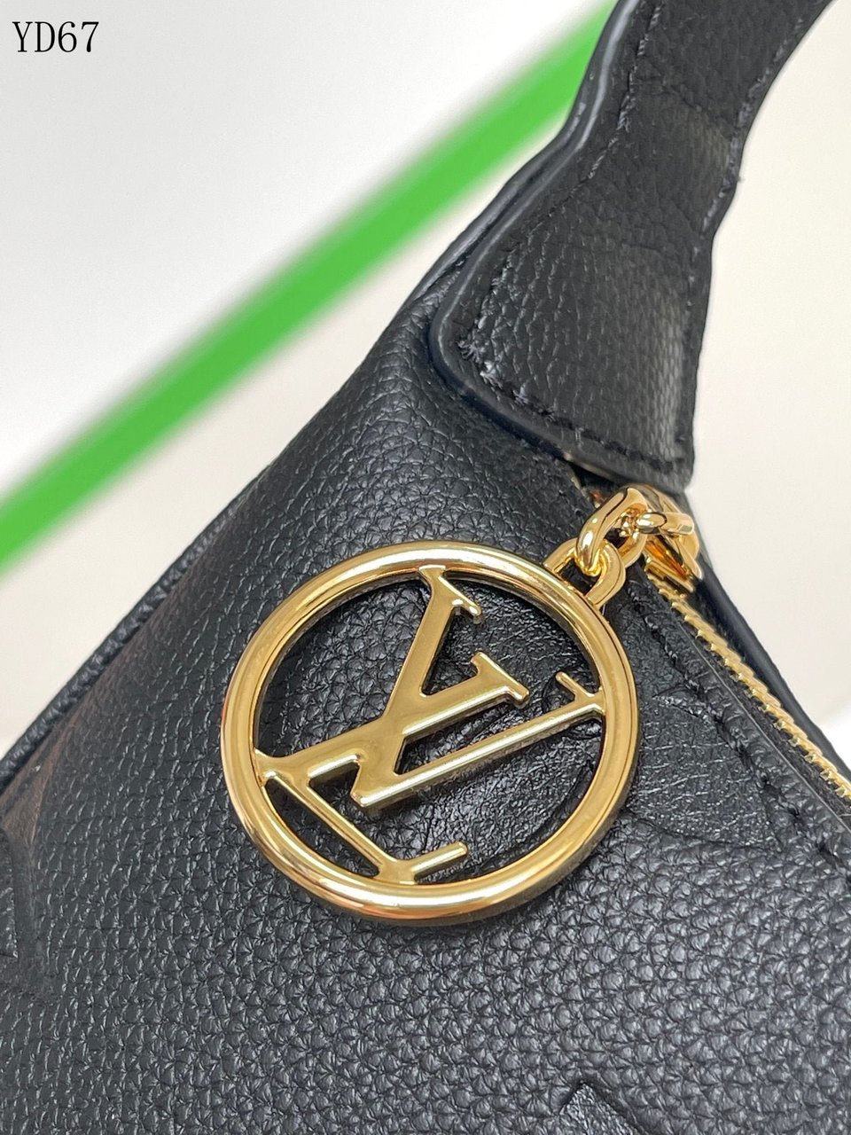 Louis Vuitton Monogram Empreinte Black Shoulder Bag 20Cm M82391 view 8