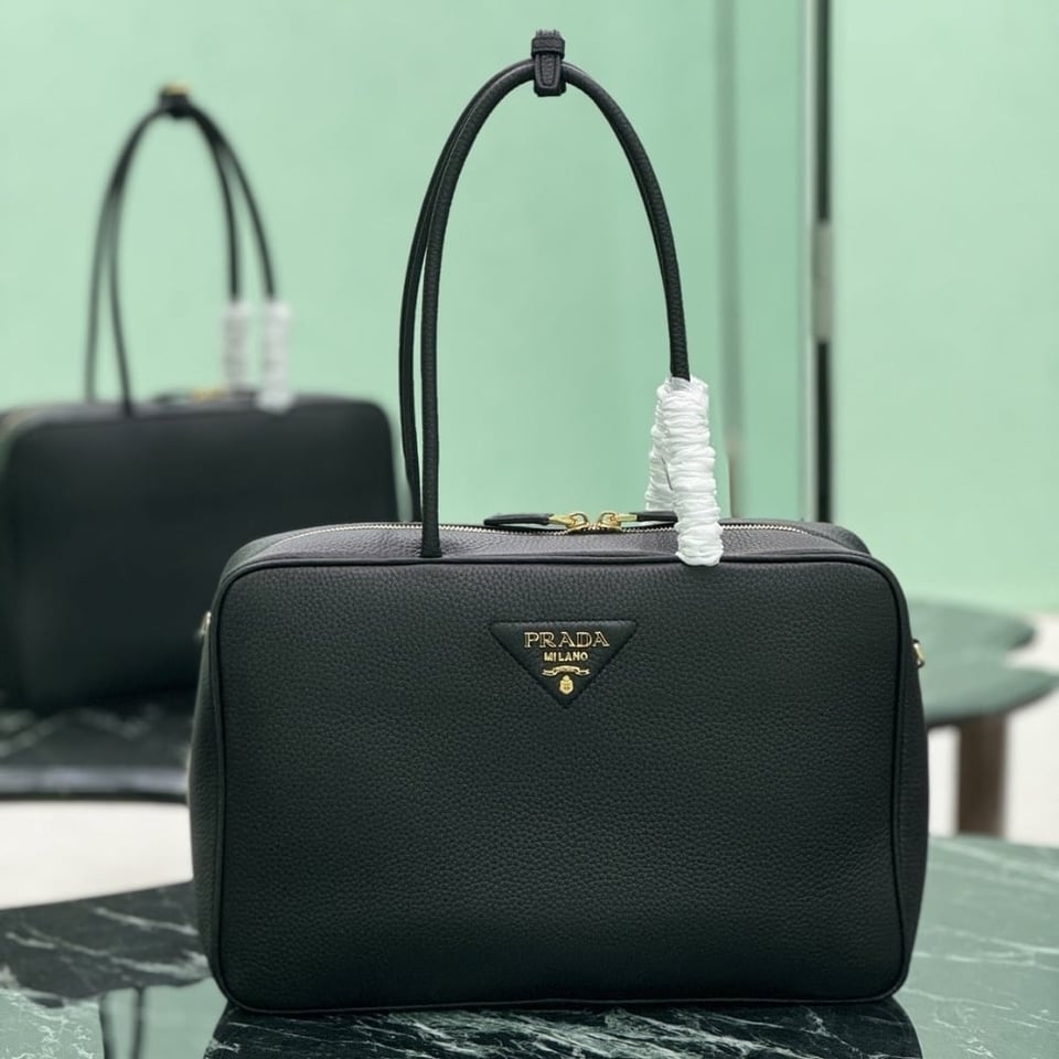 Prada Large Top Handle Bag Black 35Cm view 3