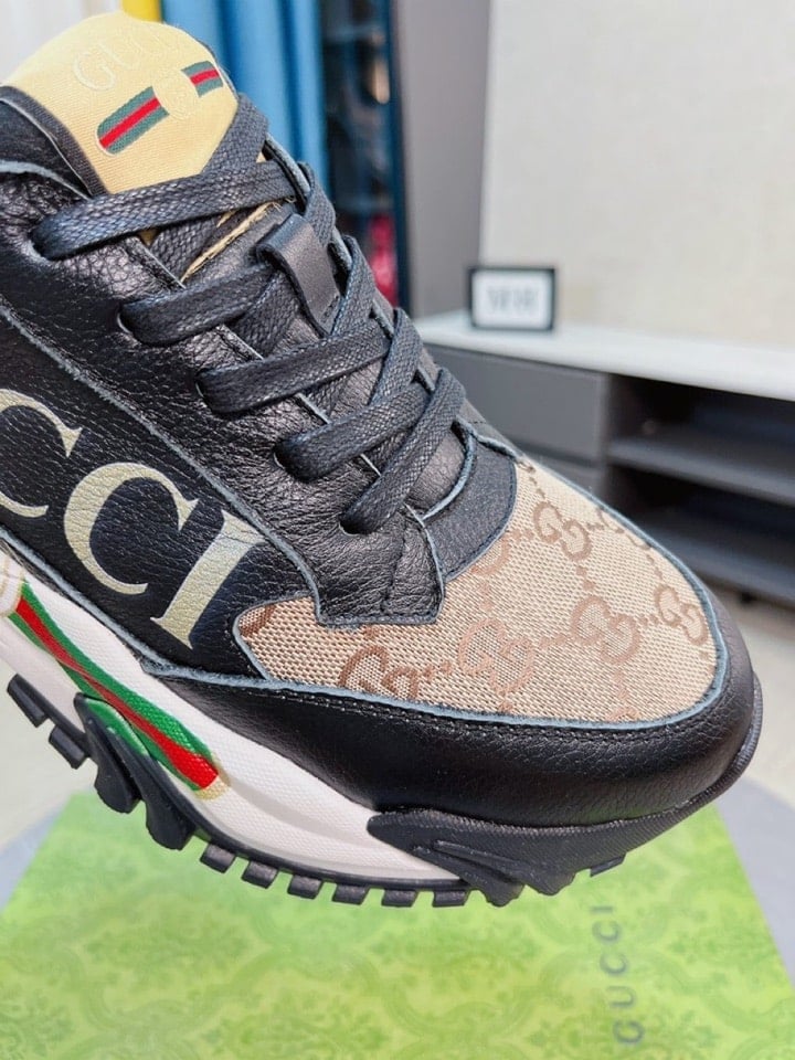Gucci Gc Rhython Leather Sneaker Black view 7