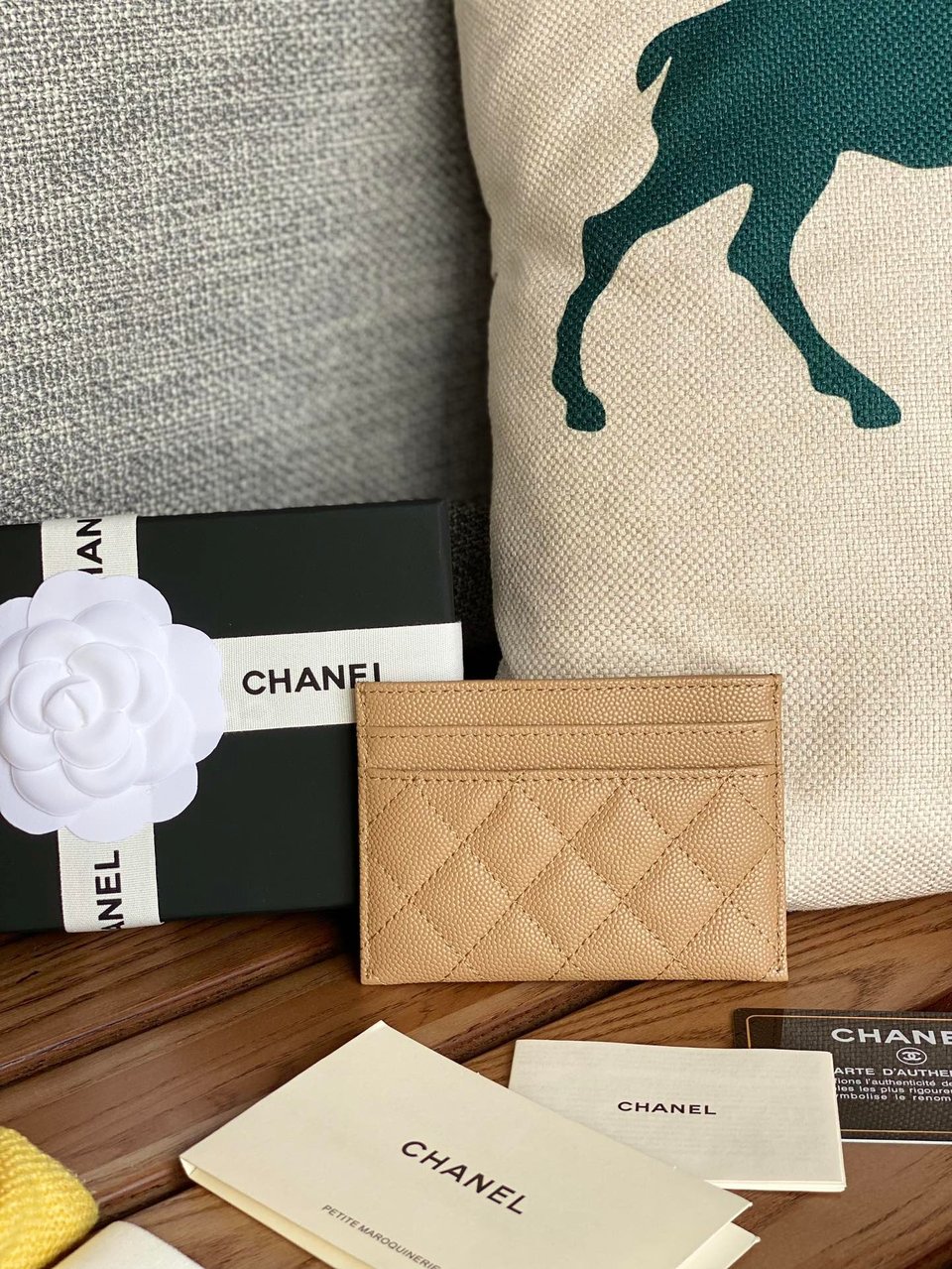 Chanel Boy 11Cm Card Holder Beige Caviar Gold Hardware view 6