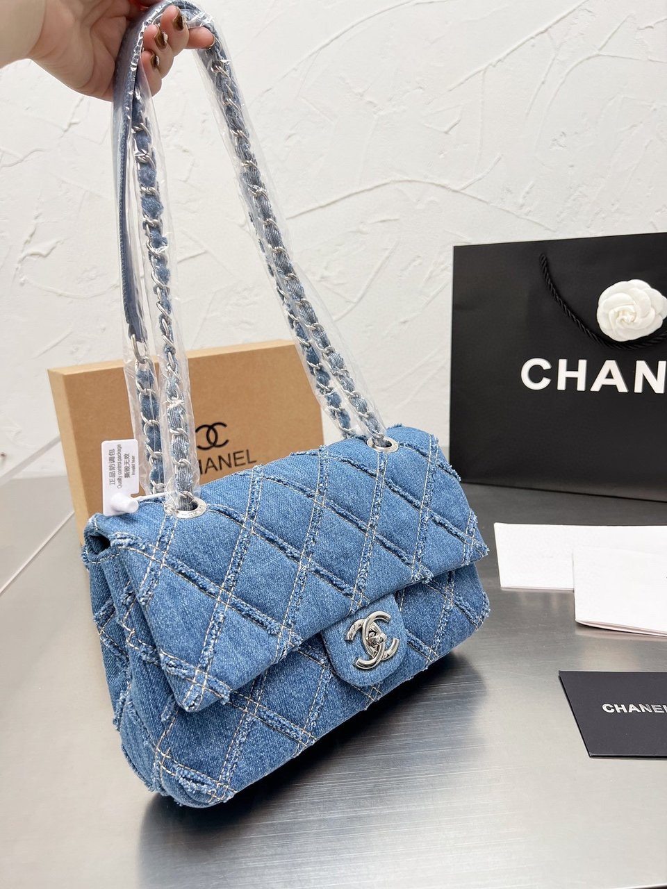 Chanel Cc Chain Flap Quilted Denim Jumbo Blue 25Cm view 3