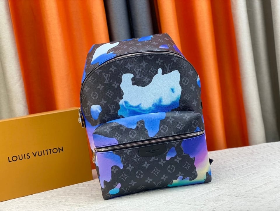 Louis Vuitton Discovery Backpack Green And Black 40Cm M21429 view 11