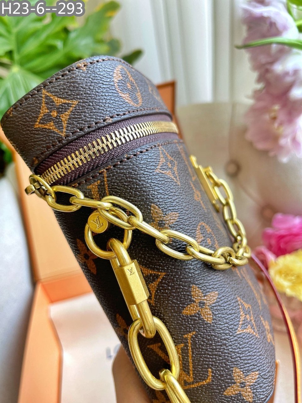 Louis Vuitton Phone Box Monogram Legacy Brown 18Cm M44914 view 10