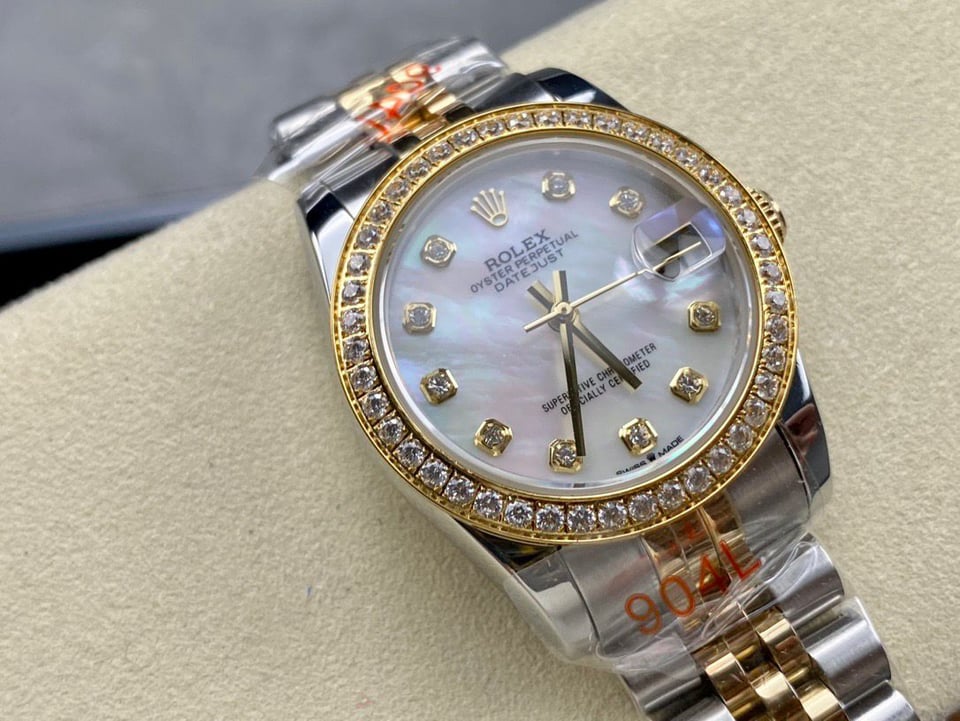 Rolex Datejust 31mm White Dial view 6