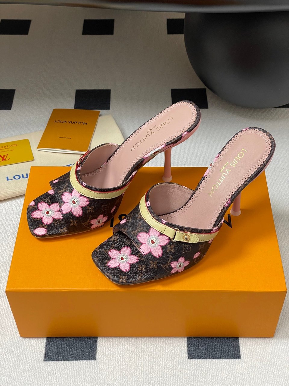 Louis Vuitton x Takashi Murakami Cherry Blossom Mule Brown Monogram Canvas view 10