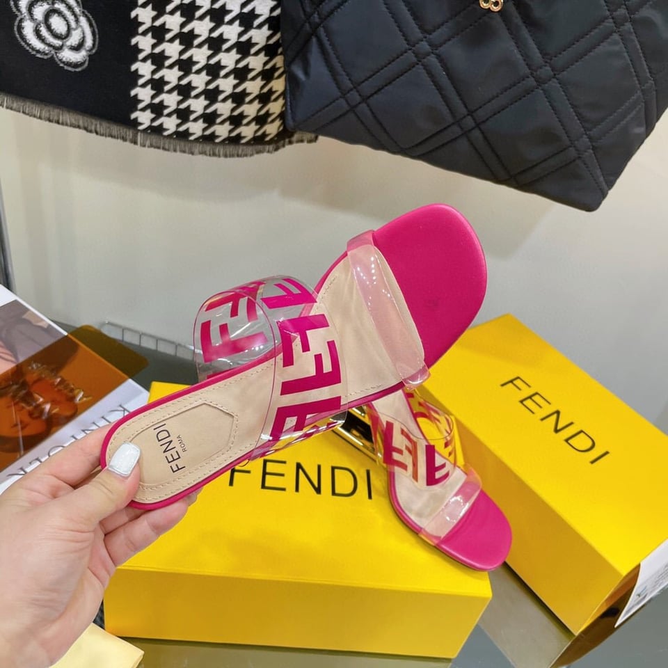 Fendi First Ff Transparent Plastic Handle Pink view 6