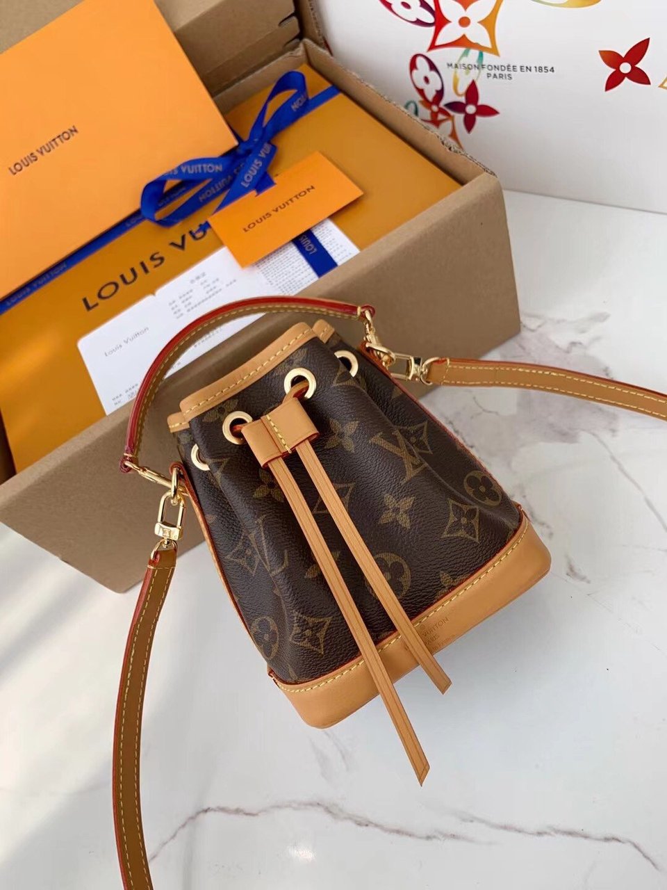 Louis Vuitton Nano Noé Monogram Small Leather Goods Monogram 16cm M81266 view 7