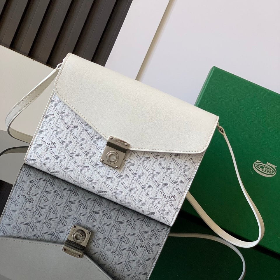 Goyard Chypre Wallet-Pouch 21cm White Goyardine Canvas And Calfskin view 11