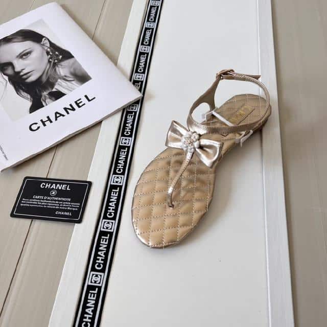 Chanel Gold Quilted Leather With White Camellia Cc Logo Bow Thong Sandals view 7
