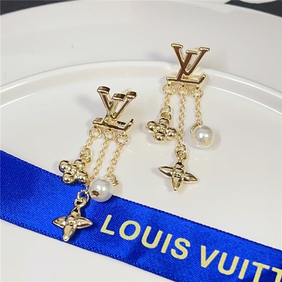 Louis Vuitton Louisa Earrings M01574 view 2