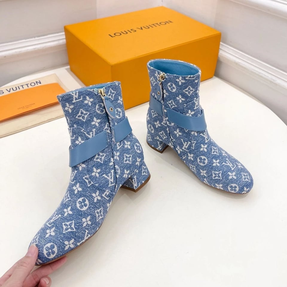 Louis Vuitton Ankle Boots 35mm Light Blue Monogram Jacquard Fabric view 3