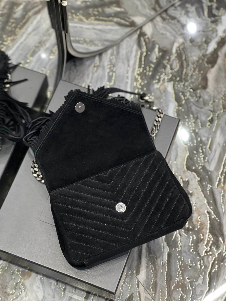 Saint Laurent College Medium Suede Shoulder Bag Black 24Cm view 4