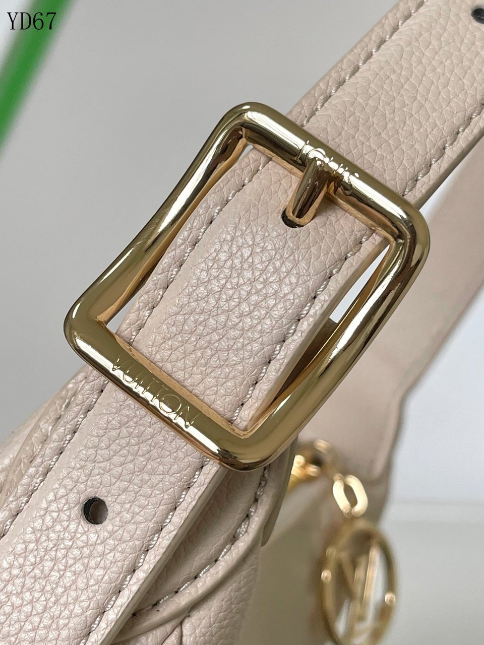 Louis Vuitton Monogram Empreinte Beige Shoulder Bag 20Cm M82391 view 4