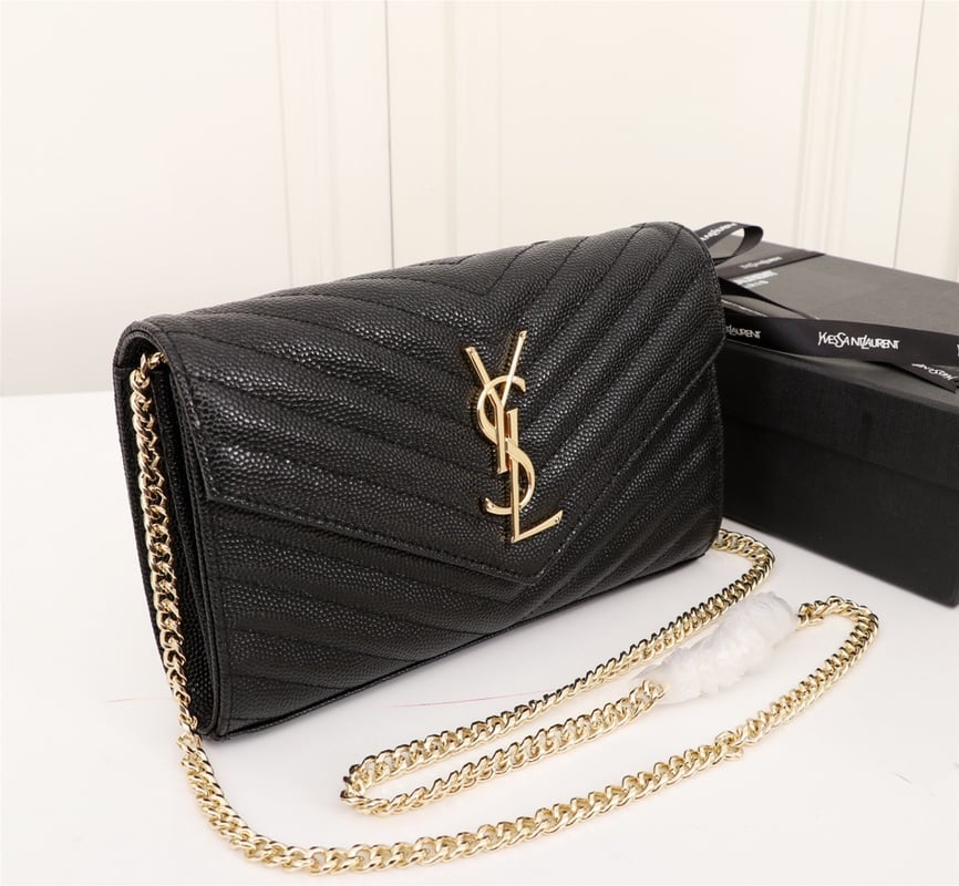 Saint Laurent Cassandre Matelasse Chain Wallet In Grain De Poudre Embossed Black Gold 22Cm 377828 Bow01 1000 view 5