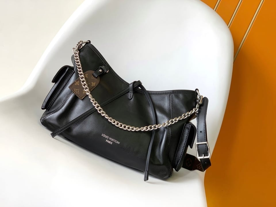 Louis Vuitton Carryall Cargo Pm H33 – Women – Handbags view 10