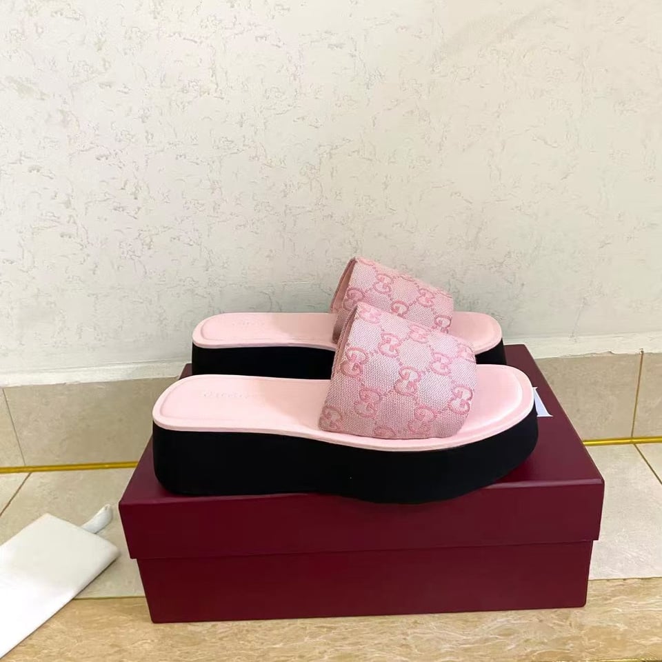 Gucci Flatform Slide Sandal Pink GG Canvas ‎A0034R For Women view 5