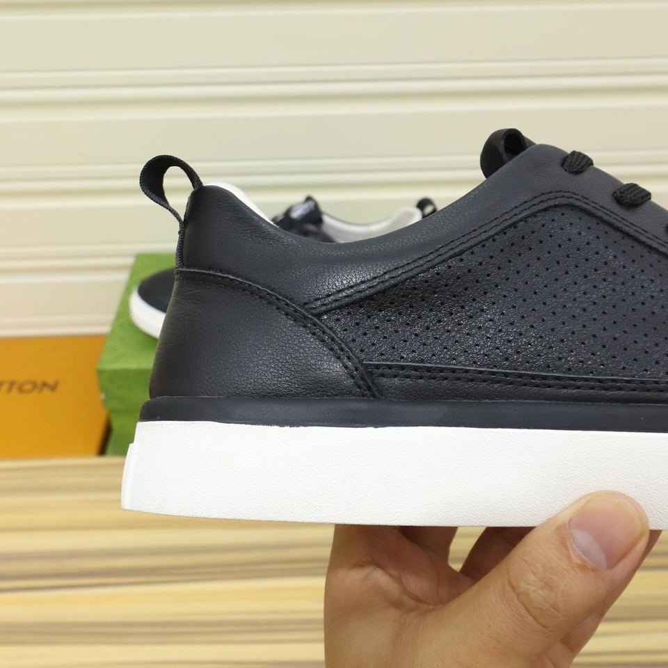 Gucci Men?S Platform Sneakers Leather Black And Black Edge view 8