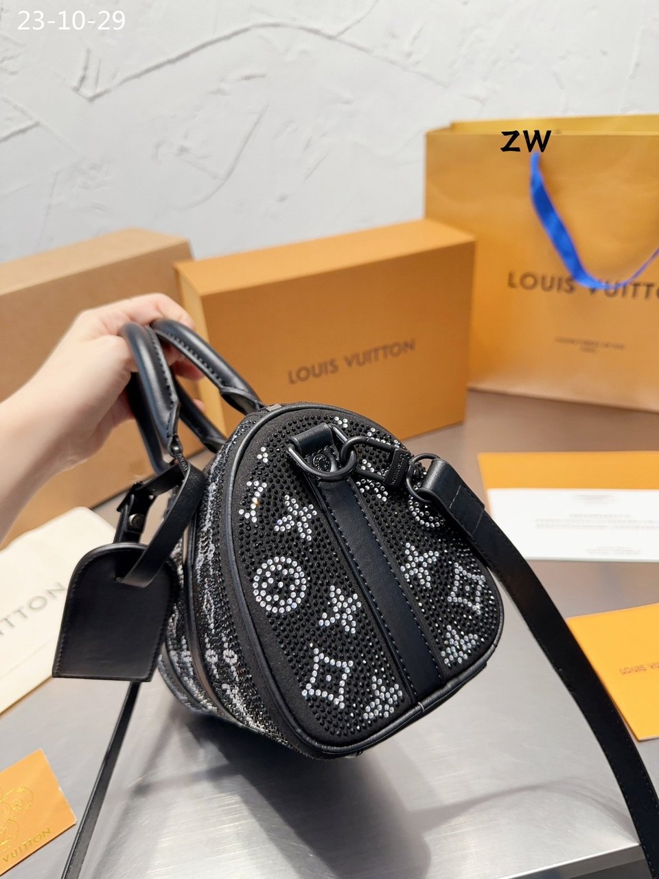 Louis Vuitton Crystal Keepall Bandouli Re 25 Black 25Cm view 8