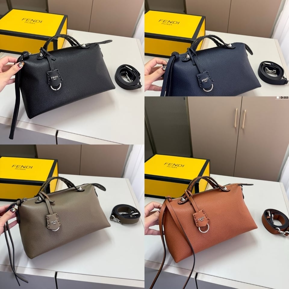 Fendi By The Way Medium Leather Boston Bag Black 20Cm view 7