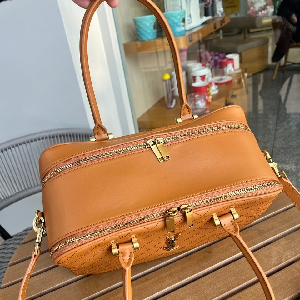 Saint Laurent Lyia Duffle In Quilted Brown 31Cm view 5