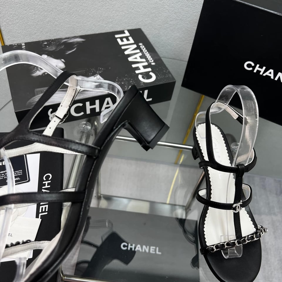Chanel Sandals Metal Black G39645 X01000 94305 view 4